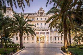 La Zambra Hotel